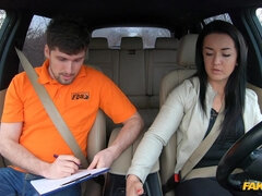 Amateur, Sucer une bite, Voiture, Tchèque, Queue, Européenne, De plein air, Nénés