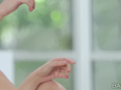 Niemowlę, Blondynka, Brunetka, Stopy, Palcówka, Lesbijka, Lizanie, Cipka