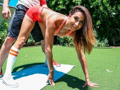 Bundão, Pauzão, Peitos grandes, Boquete, Transar de quatro, Ao ar livre cartaz de rua outdoor, Magrinha, Adolescente