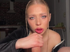Sexu blonde slut with puffy lips - Slut Blowing Penis At After-Party - 18yo teen