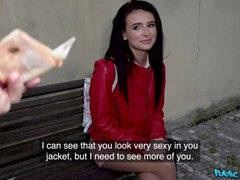 Cul, Sucer une bite, Brunette brune, Branlette thaïlandaise, De plein air, Maigrichonne, Dénudage, Adolescente