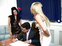 Veľký zadok, Veľké péro, Veľké kozy, Kuřba, Na psíka, 2 ženy 1 muž, Hardcore, Milf  mčbp