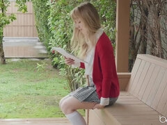 Красотки, Большие сиськи, Эротика, Натуральные сиськи, Оргазм, Реалити, Школьница, Сиськи