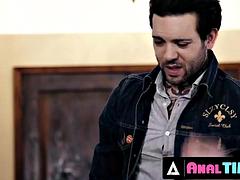 Anal, Røvslikning, Stor pik, Pik sutte, Brækfornemmelse, Gaping, Hårdt, Bryster