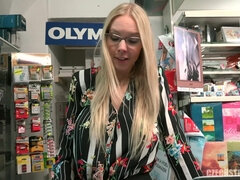 Anal, Traseiro, Pauzão, Traição trair, Garganta funda, Óculos, Público, Esposa