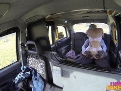 Anal, Røvslikning, Stor pik, Bil, Imellem racer, Slikning, Udendørs, Fisse