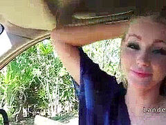 Amatør, Pik sutte, Par, Blottere, Udendørs, Offentlig, Teenager, Snugkigger