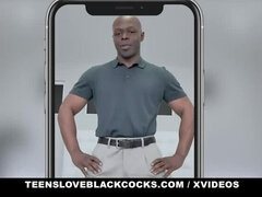 Noire, Brunette brune, Tir de sperme, Faciale, Groupe, Interracial, Rasée, Plan cul à trois