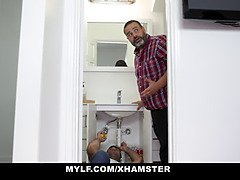 Stora tuttar, Brunett, Cougar, Milf, Mamma, Naturliga tuttar, Fitta, Styvmamma