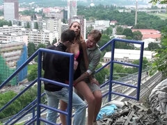 Любители, Большие сиськи, Минет, Грудастые, Ласковые ручки, Секс без цензуры, На природе, Втроем