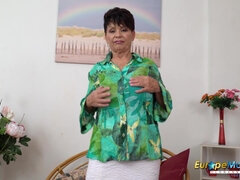 Rumpa, Brunett, Granny, Hd, Onani, Mogen, Mamma, Solo