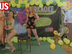 Asiatica, Dietro la scena, Grande cazzo, Celebrità, Sega, Lesbica, Realtà, Giochi