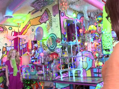 Strand, Stor rumpe, Kukk suging, Brunette, Hardcore, Hd, Naturlige bryster, Svelge