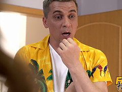 큰 가슴, 오랄섹스, 흑갈색 머리, 도기스타일, Hd, 오르가슴, 타는, 쓰리섬