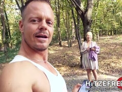 Amatør, Blondine, Pik sutte, Hd, Mor jeg gerne vil kneppe, Mor, Pov, Offentlig