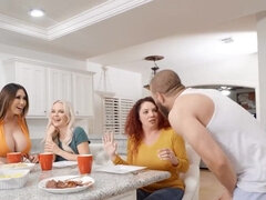 Threesome pleasure with two girls who need hard dick
