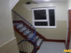 Velké kozy, Kuřba, Stříkání spermatu, Prstění, Venku, Různé pohledy, Pička, Uniforma