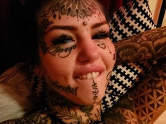 Pompino, Brunetta, Da dietro, Toccando, Magra, Tatuaggi, Ragazza, Tette