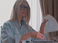 Szőke, Hd, Maszti, Anyuci, Nuni, Egyedül, Begyek, Feleség