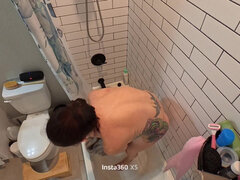 Amateur, Salle de bains, Couple, Nue, Douche, Tatouage, Nénés