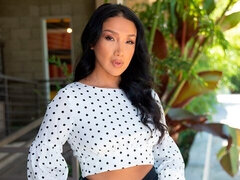 Rumpa, Avsugning, Doggystyle, Fingering, Hårig, Handjobb, Milf, Leksaker