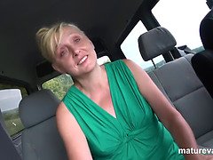 Stor pik, Pik sutte, Fetish, Bedstemor, Slikning, Onani, Ældre kvinde, Fisse