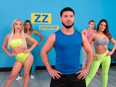 Жопа, Блондинки, Поцелуи, Лесбиянка, Лизание, Киски, Бритые, Стриптизерша