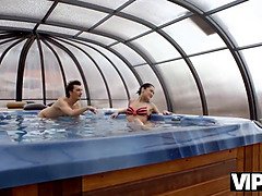 Минет, Папочка, Хд, Поцелуи, Крошечные, Бассейн, Купальник, Молоденькие