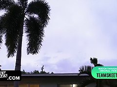 Большой член, Семяизвержение, Папочка, Ласковые ручки, Лизание, Кричащие, Молоденькие, Втроем