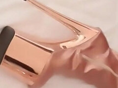 힐, 이탈리아인, 라텍스