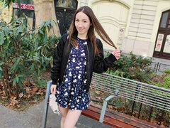 Amateur, Sucer une bite, En levrette, Seins naturels, Petite femme, Maigrichonne, Nénés, Vibromasseur