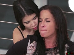 Penetracion con dedos, Novia, Lesbiana, Lamidas, Coño, Juguetes, Vibrador, Voyeur