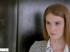 Gros seins, Plantureuse, Queue, Hard, Rousse roux, Chevaucher, Fessée