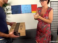 Mamada, Morena, Madura, Corridas, Pajear, Madres para coger, Mamá, Madrastra