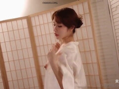 Azjatka, Duży tyłek, Duże cycki, Wytrysk, Kutas, Hardcore, Wielorasowy