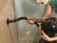Amatör, Avsugning, Dildo, Femdom, Latex, Dusch, Slav, Spansk