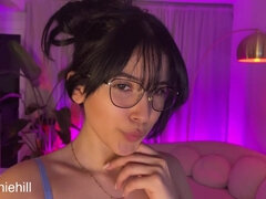 18 летние, Жопа, Сумасшедшие, Домашнее видео, Мастурбация, Софткор, Соло, Вебкамера