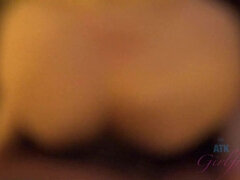 Amatör, Jeans, Olja, Liten och nätt, Fitta, Rakad, Röker, Strippning