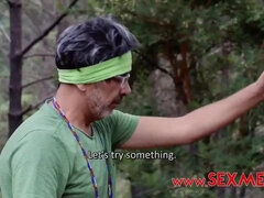 Velika rit, Rjavolaska, Zrela, Milf, Zunaj, Muco, Njegov, Joške