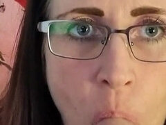 素人, フェラチオ, ディルド, エロティック, ヨーロピアン, 眼鏡, 一人, タトゥー