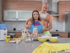 Spic teen Ella Cruz cooking and fucking