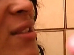 Anál, Velké péro, Černé, Kuřba, Stříkání spermatu, Masturbace, Shemale, Punčochy