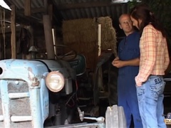 Kuřba, Brunetka, Hlboký orál, Bozkávanie, Výprask, Teenka