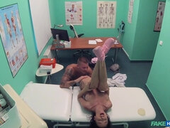 Tette grandi, Pompino, Gola profonda, Dottore, Hardcore, Hd, Spia, Schizzi