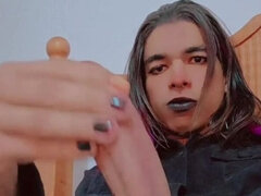 Kézimunka, Egyedül