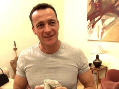 침실, 큰 엉덩이, 헝가리인, 수음, 오르가슴, 혼자, 젖가슴, 바이브레이터