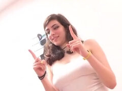 18, Amatør, Kukk suging, Brunette, Sperm skott, Petite, Realitet, Spansk