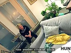 Όμορφη, Ξανθιά, Κερατάς, Η κοπέλα μου, Ηδ, Πρώτου προσώπου, Φωνάζοντας, Έφηβος