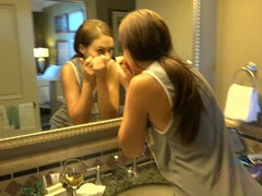 Amatoriale, Bagno, Tette grandi, Vestito, Fidanzata, Matura, Punto di vista pov, Figa