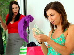 Kuusysi, Makuuhuone, Lesbo, Selkäsauna, Alusvaatteet, Itsetyydytys, Pillu, Tissit